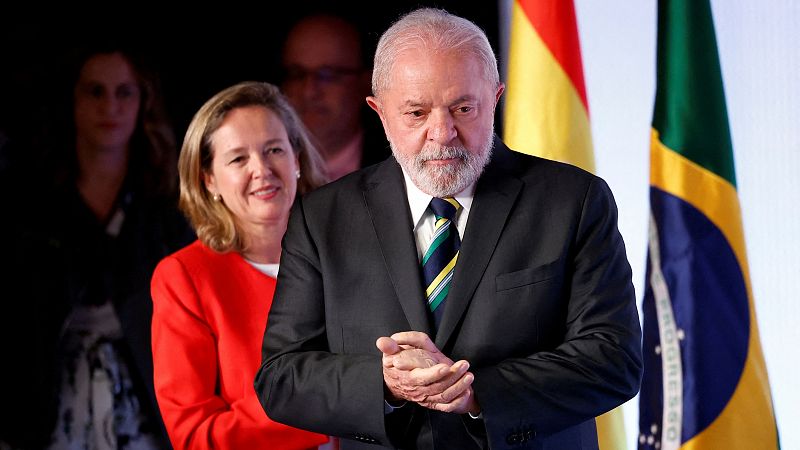Lula pide buscar una salida a la "inaceptable" guerra en Ucrania desde Madrid: "No veo a nadie hablando de paz"