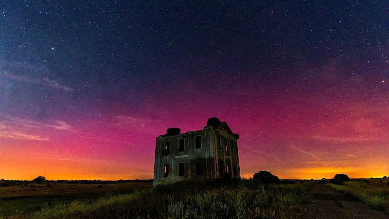 Una aurora boreal capturada en Extremadura, imagen del día para la NASA