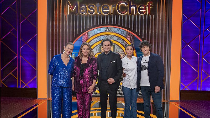 La presentadora Toñi Moreno y la actriz Carmina Barrios, próximas invitadas en 'MasterChef 11'