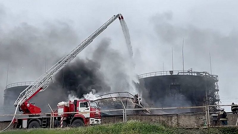 Ucrania lanza un ataque con un dron contra un depósito de combustible en Sebastopol