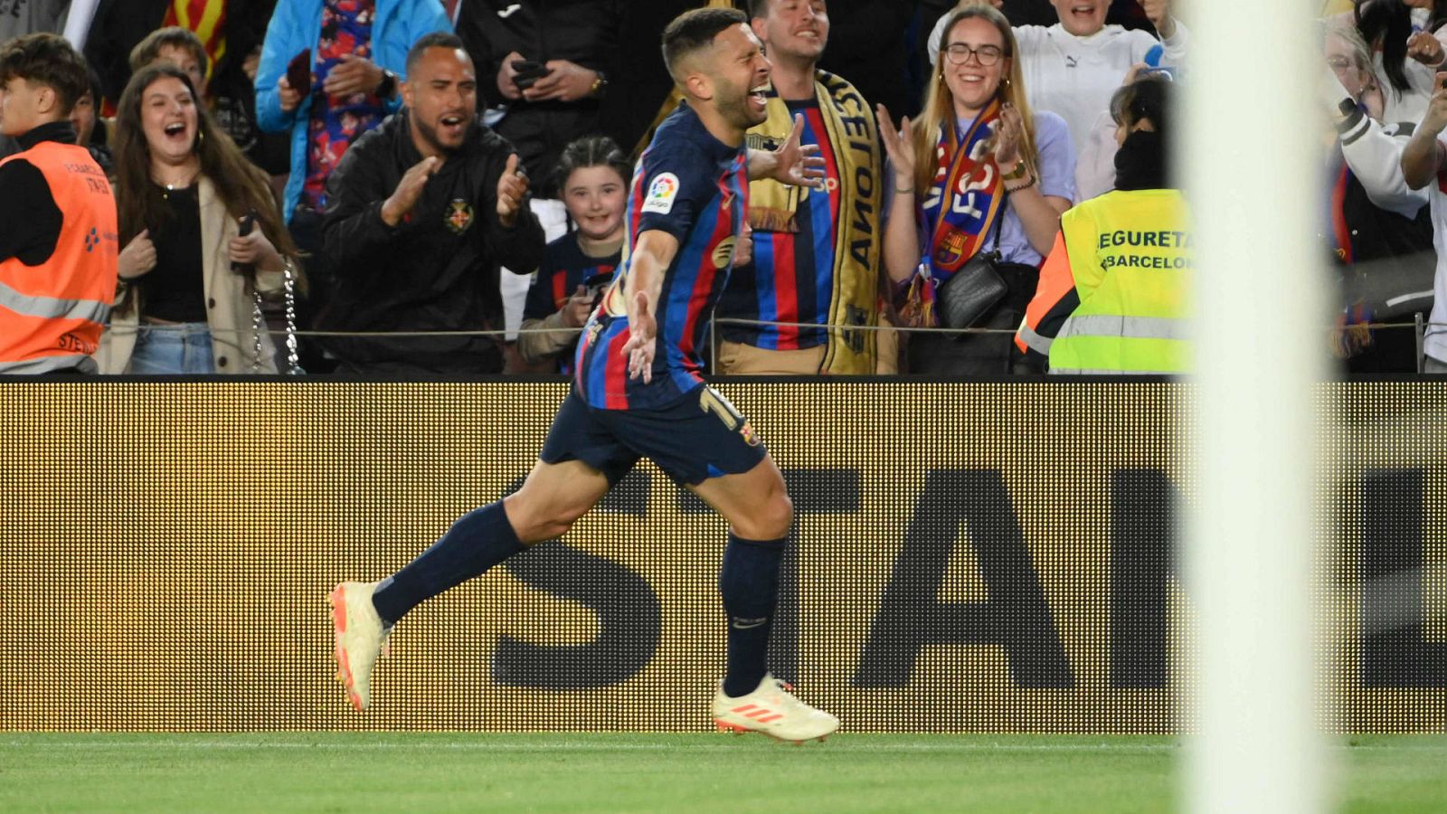 Barcelona - Osasuna: resumen del partido de la 33ª jornada de la Liga -- Ver ahora