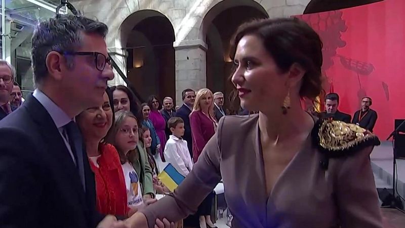 El Gobierno de Ayuso impide a Bolaños subir a la tribuna del desfile del Dos de Mayo y eleva la tensión con Moncloa