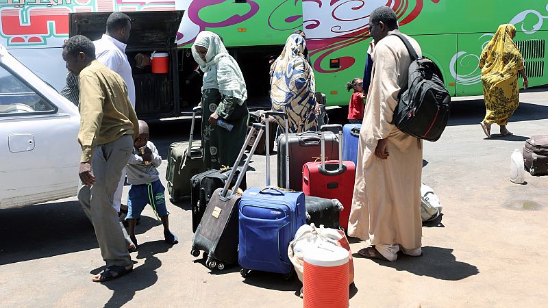 La ONU estima que 800.000 civiles pueden escapar de Sudán y buscar protección en países vecinos por el conflicto