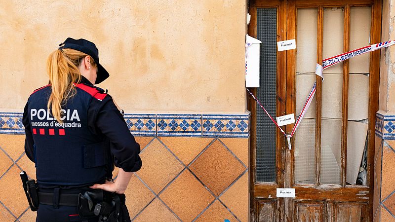 Los Mossos registran la casa del detenido por el asesinato a tiros de un menor en Barcelona