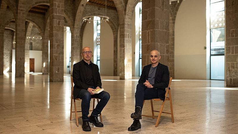 El escritor Hernán Díaz presenta su novela 'Fortuna' en 'Página Dos'