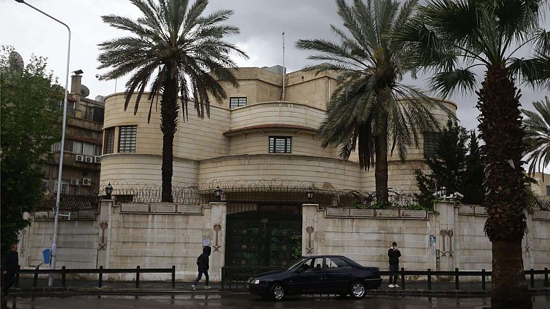 Siria y Arabia Saudí anuncian que reabrirán sus embajadas en territorio del otro