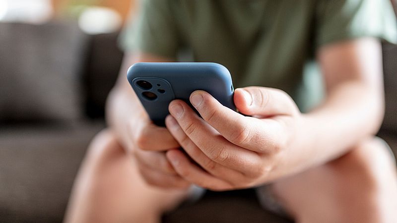 La conducta suicida se convierte en la principal causa de petición de ayuda de los menores por primera vez en 29 años