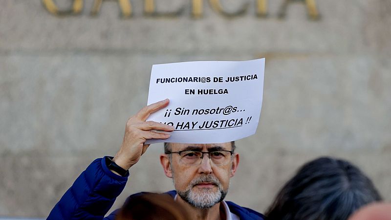 Los funcionarios de Justicia recrudecen sus paros con una huelga indefinida a partir del 22 de mayo