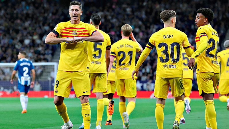 Espanyol (2) - (4) Barcelona: El conjunto cule canta el alirón en el derbi