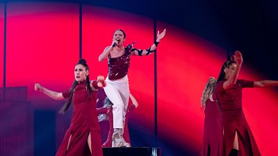 Eurovisi�n 2023: F�jate, Blanca Paloma homenajea a Almod�var con esta posici�n en el escenario