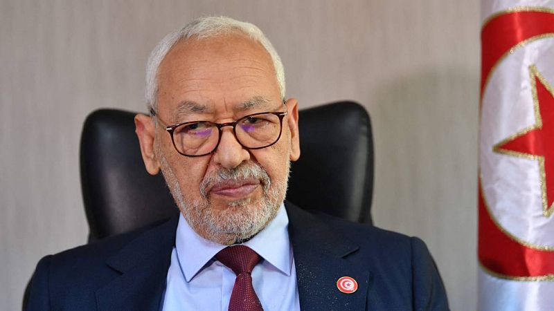El líder opositor tunecino Rachid Ghannouchi, condenado a un año de prisión por "apología del terrorismo"