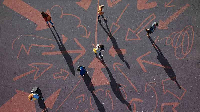 Del 'Ganas' al 'Clara-mente' o 'Lo va a hacer Rita': ¿son los lemas decisivos para ganar unas elecciones?