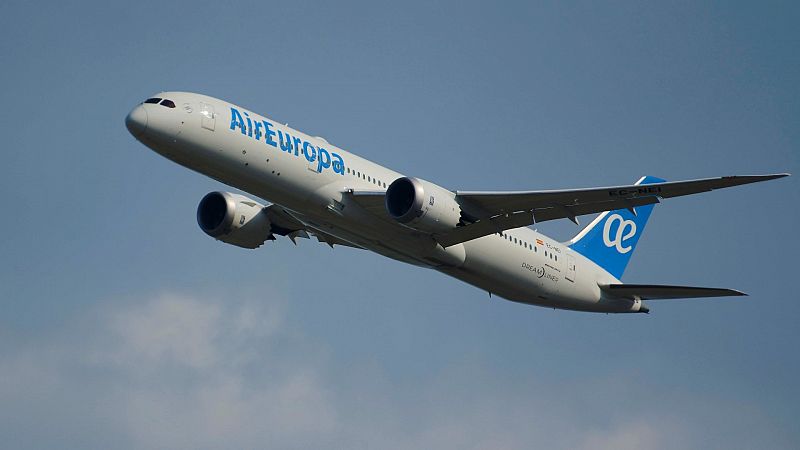 Air Europa cancela 14 vuelos en esta jornada por una nueva huelga de sus pilotos