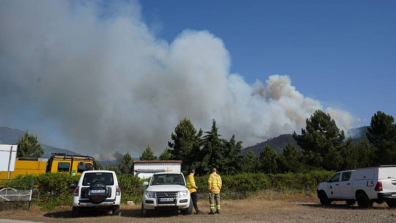 Controlado el incendio que afectaba a las comarcas de Las Hurdes y Sierra de Gata tras arrasar más de 10.000 hectáreas