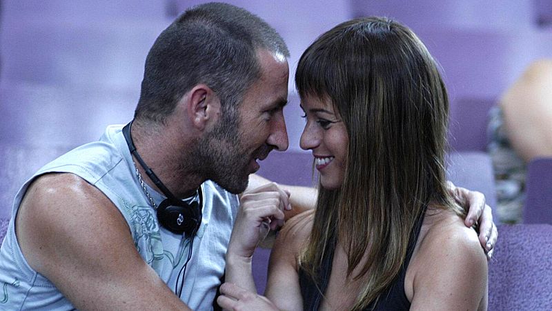 'Azuloscurocasinegro', de Daniel Sánchez Arévalo: curiosidades de una película que fue hito generacional