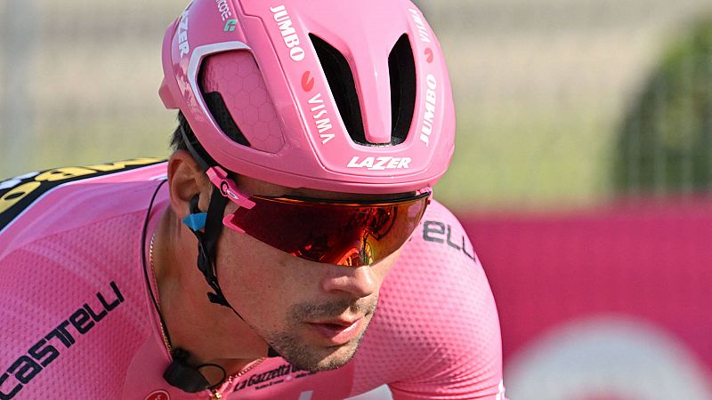 Roglic logra su primer Giro de Italia y el 'eterno' Cavendish gana el sprint en Roma