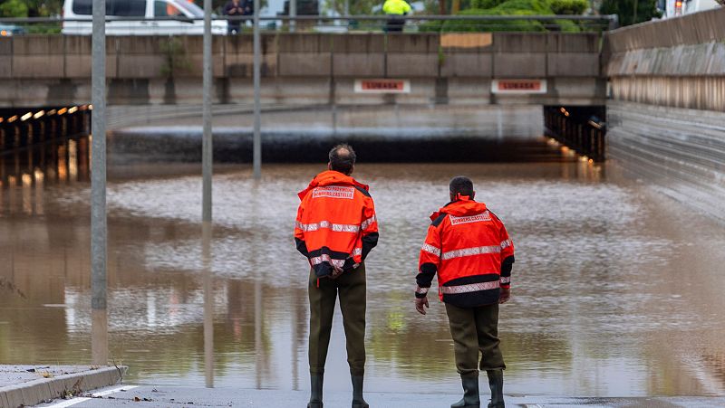 Las lluvias persisten en el este y se extienden hacia el centro de la península dejando destrozos e inundaciones