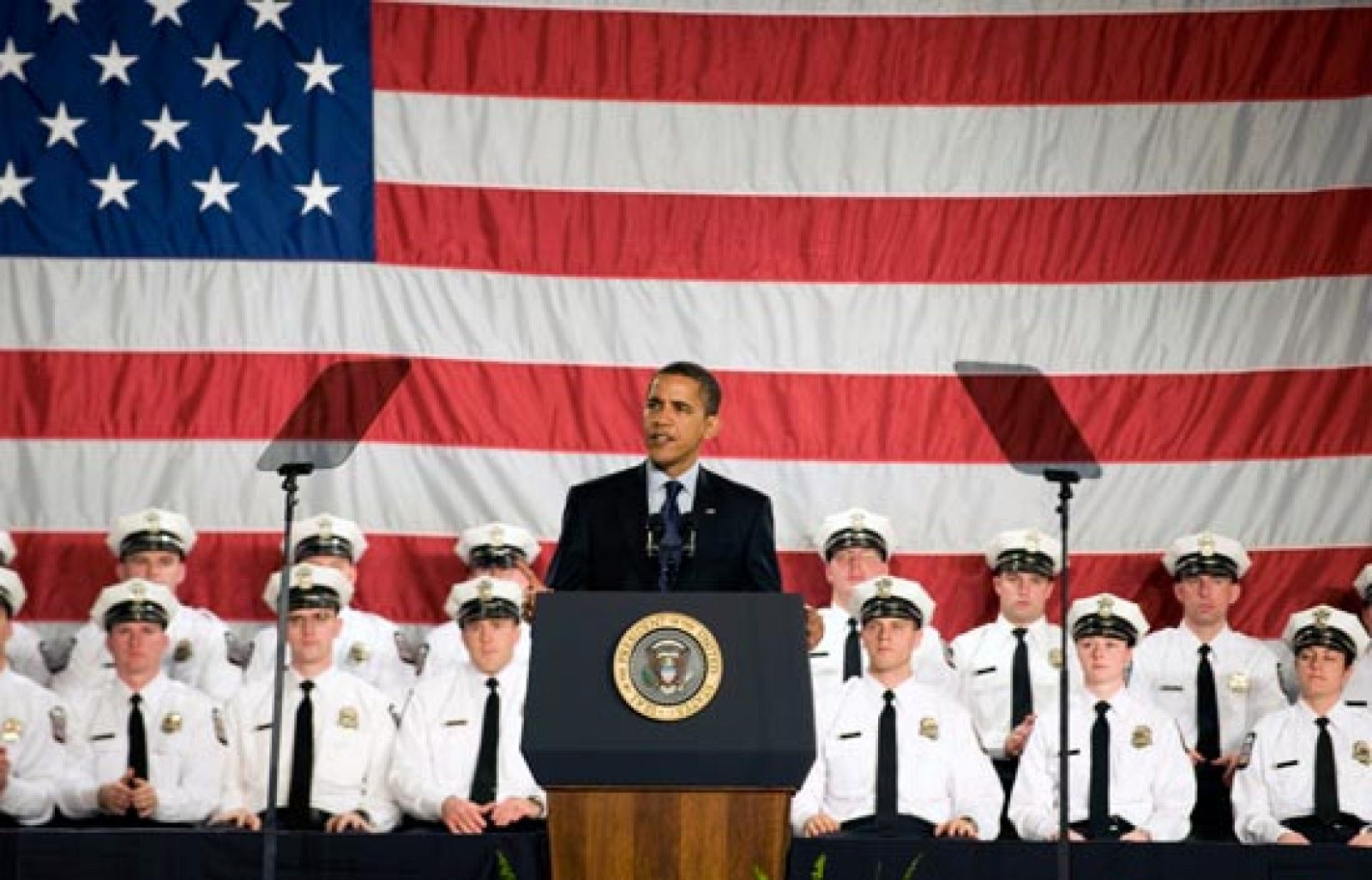 Obama preocupado ante la destrucción de empleo después de conocer las cifras del mes de febrero | Ver