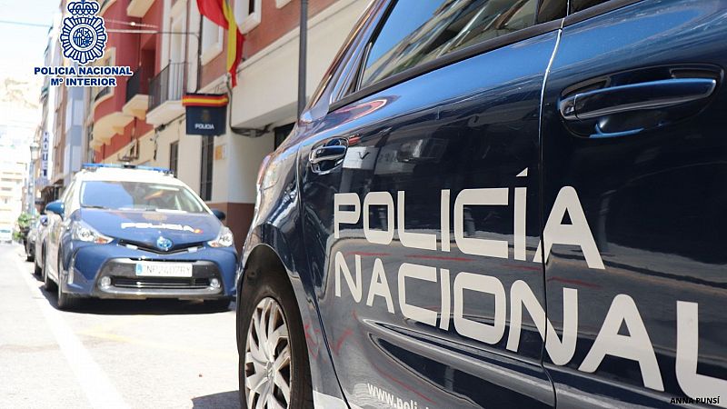 Detenida una mujer por intentar matar presuntamente a sus hijos menores, de cuatro y 14 años, en Manacor, Mallorca