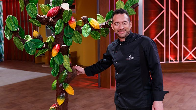 MasterChef 11 | David Pallás se supera. Así es su increíble árbol de chocolate