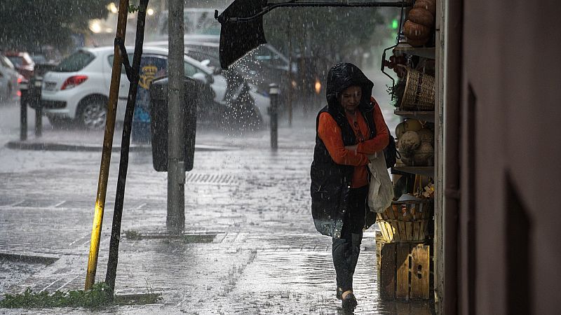 Un total de 21 provincias están en riesgo por lluvias abundantes o tormentas con granizo