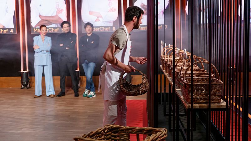 MasterChef 11 | ¡Más competición que nunca! ¿Por qué terminó Jotha con delantal negro?