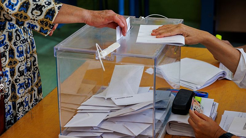 ¿Por qué no pueden ir voluntarios a las mesas electorales?: De la "neutralidad" a la "falta de concienciación"