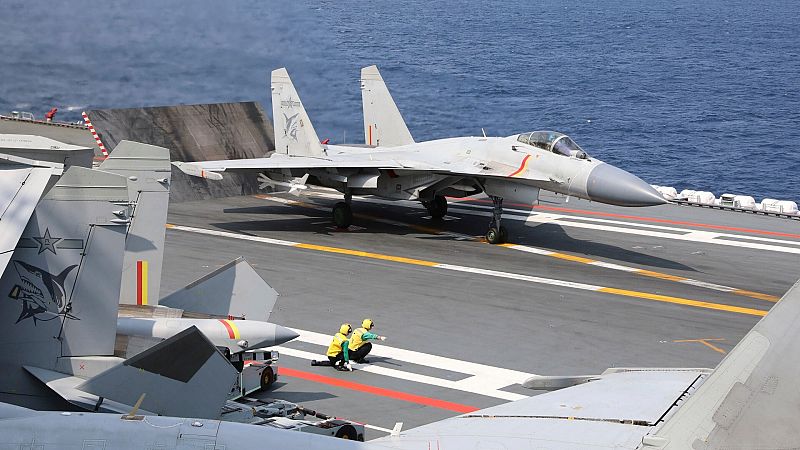 Seúl despliega varios cazas tras detectar aviones de combate chinos y rusos en su zona de identificación aérea