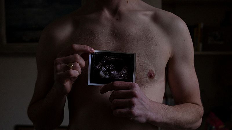 Hombre trans gay y embarazado: no confundas orientación, género y sexo