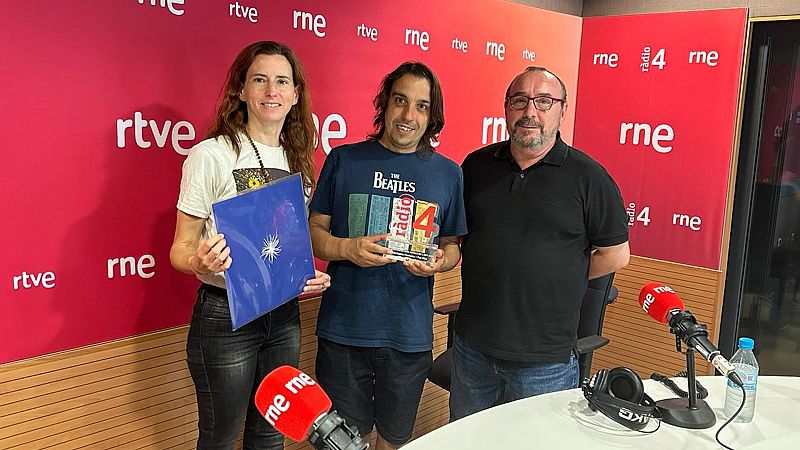 Ràdio 4 entrega el premi Disc Català de l'Any 2022 a l'Orchestra Fireluche