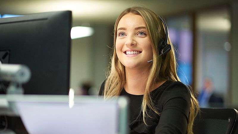 Trabajo anuncia un acuerdo sobre el Estatuto del Becario con los sindicatos y sin los empresarios