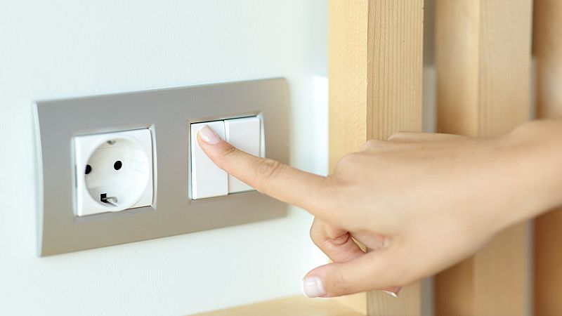 La luz sube este lunes un 39% y marca el precio más elevado hasta el momento en junio con 93,58 euros/MWh