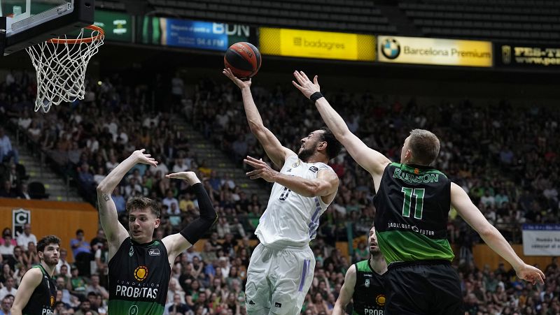 El Real Madrid sentencia al Joventut y se mete en la final