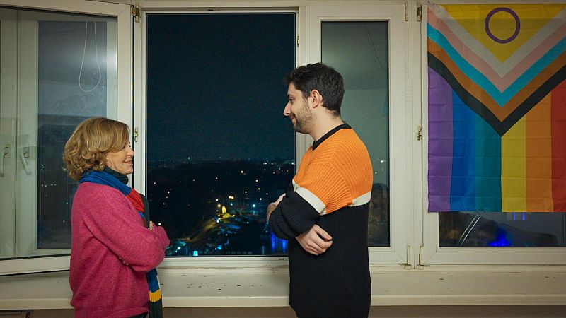 La vida en el país con menos derechos LGTBI de la UE. La experiencia de 7 españoles en Polonia