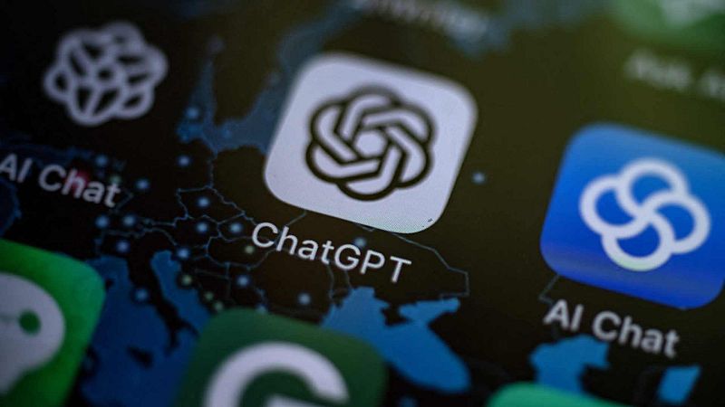 La Eurocámara se opone a la vigilancia en tiempo real y regula los sistemas GPT en la ley de inteligencia artificial