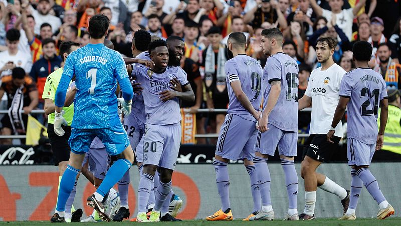 El Valencia pide a Rodrygo que rectifique o le denunciará por decir que todo Mestalla coreó insultos racistas