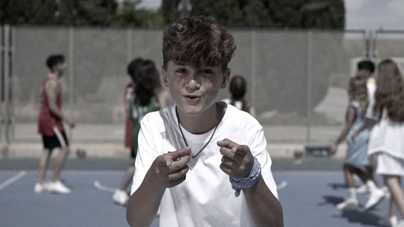 "Mi mundo", la nueva canción de Carlos Higes con la que bailarás este verano