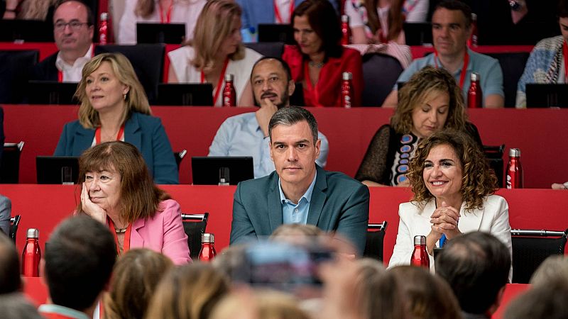 El PSOE avisa de que "mañana será un sábado negro para la democracia" por los pactos PP-Vox municipales