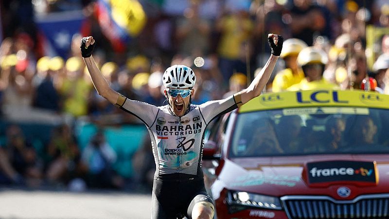 Poels se luce en Mont Blanc y Vingegaard y Pogacar posponen la batalla