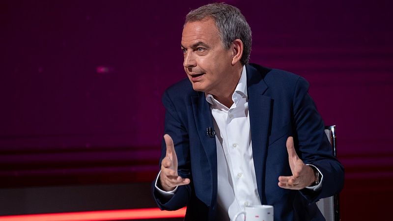 Zapatero: "¿Qué es eso de derogar el 'sanchismo'? ¿Derogar la subida del salario mínimo o la mejora de las pensiones?"