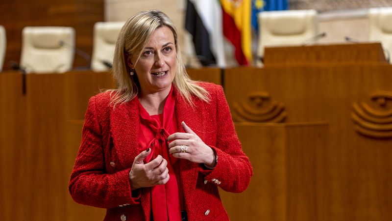 La socialista Blanca Martín, presidenta de la Asamblea de Extremadura tras no haber acuerdo entre PP y Vox