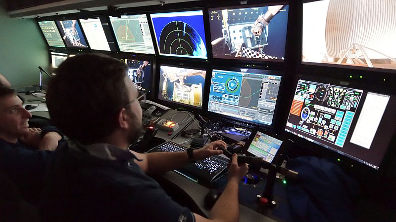 Un área como la Comunidad Valenciana y 4.000 metros de profundidad: la difícil tarea de encontrar al sumergible Titan