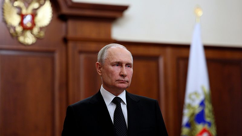 Putin califica de "traición" la sublevación del líder de Wagner y advierte de una respuesta "brutal"
