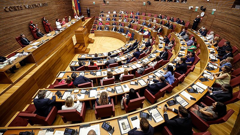 Vox presidirá tres de los 12 nuevos parlamentos autonómicos, dos menos que el PP y los mismos que el PSOE