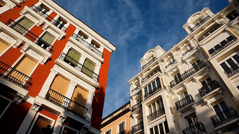 El euríbor cierra por encima del 4% en junio y encarece una hipoteca media en más de 250 euros al mes