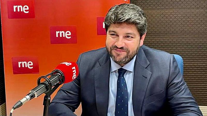 López Miras se abre a un acuerdo programático con Vox como el de Baleares para poder gobernar en solitario