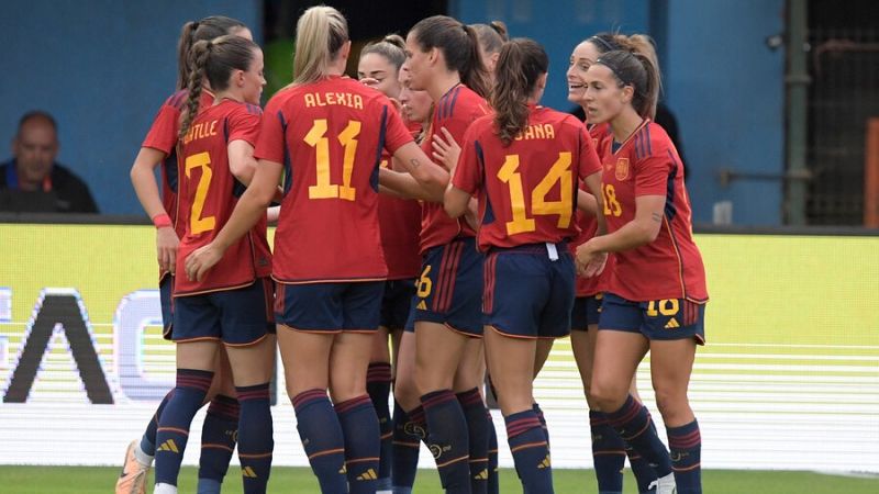Alexia repite de '11' y Esther de '9': los dorsales de la selección española de fútbol en Australia y Nueva Zelanda 2023