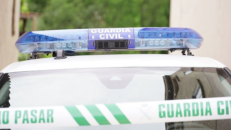 Muere un ni�o tras quedarse olvidado varias horas en un coche en la localidad pontevedresa de O Porri�o