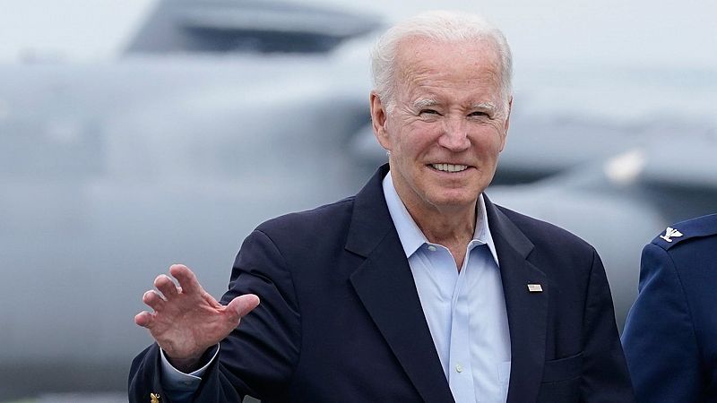 Biden llega al Reino Unido en el marco de su gira europea para reunirse con Sunak y Carlos III antes de la OTAN