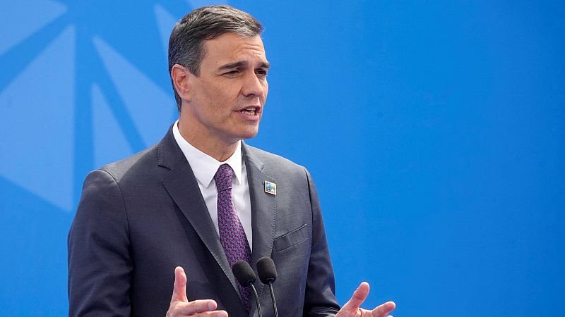 Sánchez lamenta la "montaña de mentiras" y el "uso de ETA" en el debate por Feijóo: "Se abraza a Abascal"
